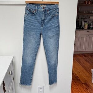 Madewell vintage jeans fringe cut medium high rise sz. 24